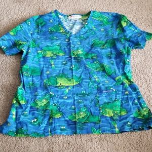 Peaches frog scrub top